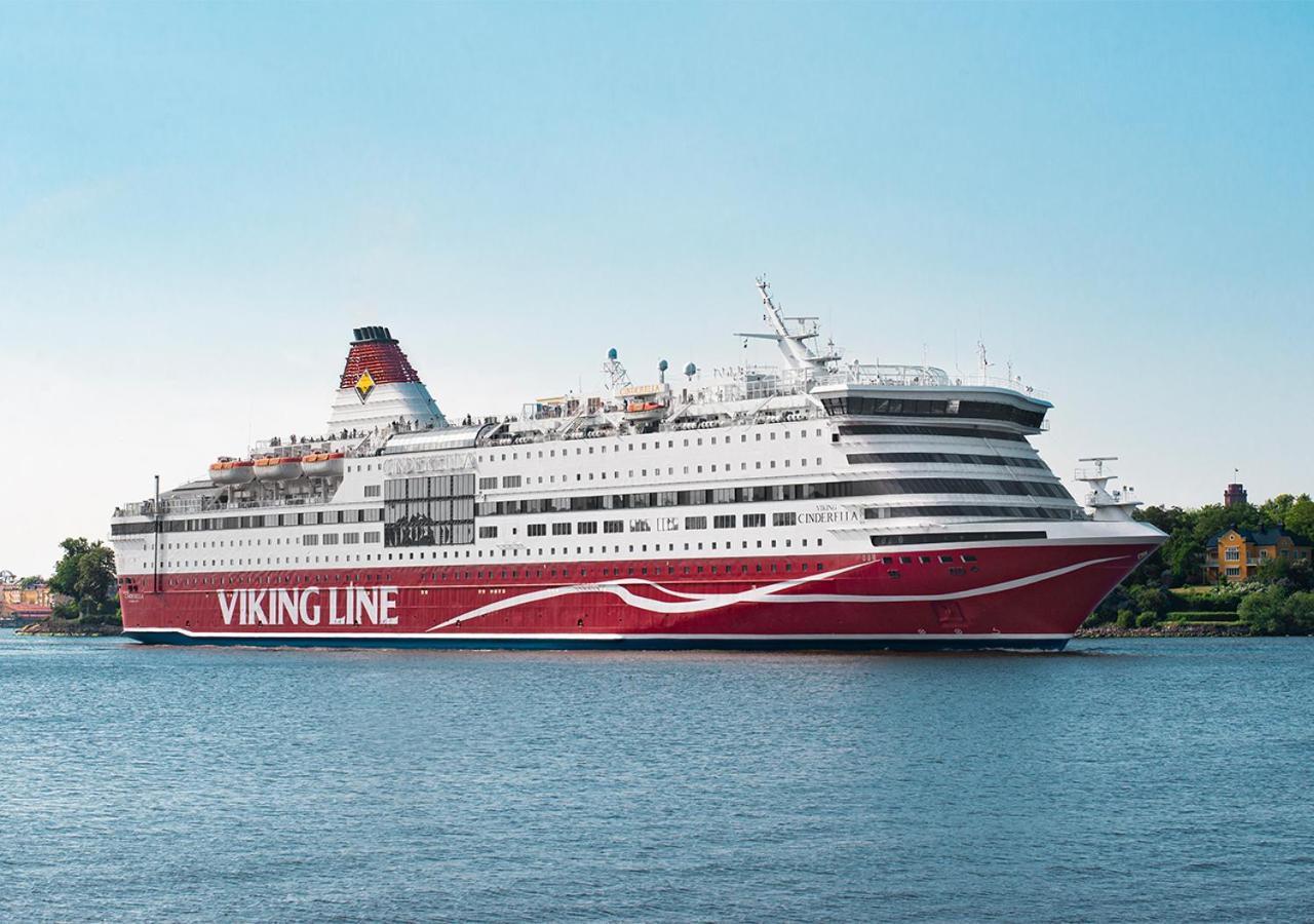 Viking Line ferry Amorella - Cruise from Stockholm to Helsinki Exteriör bild